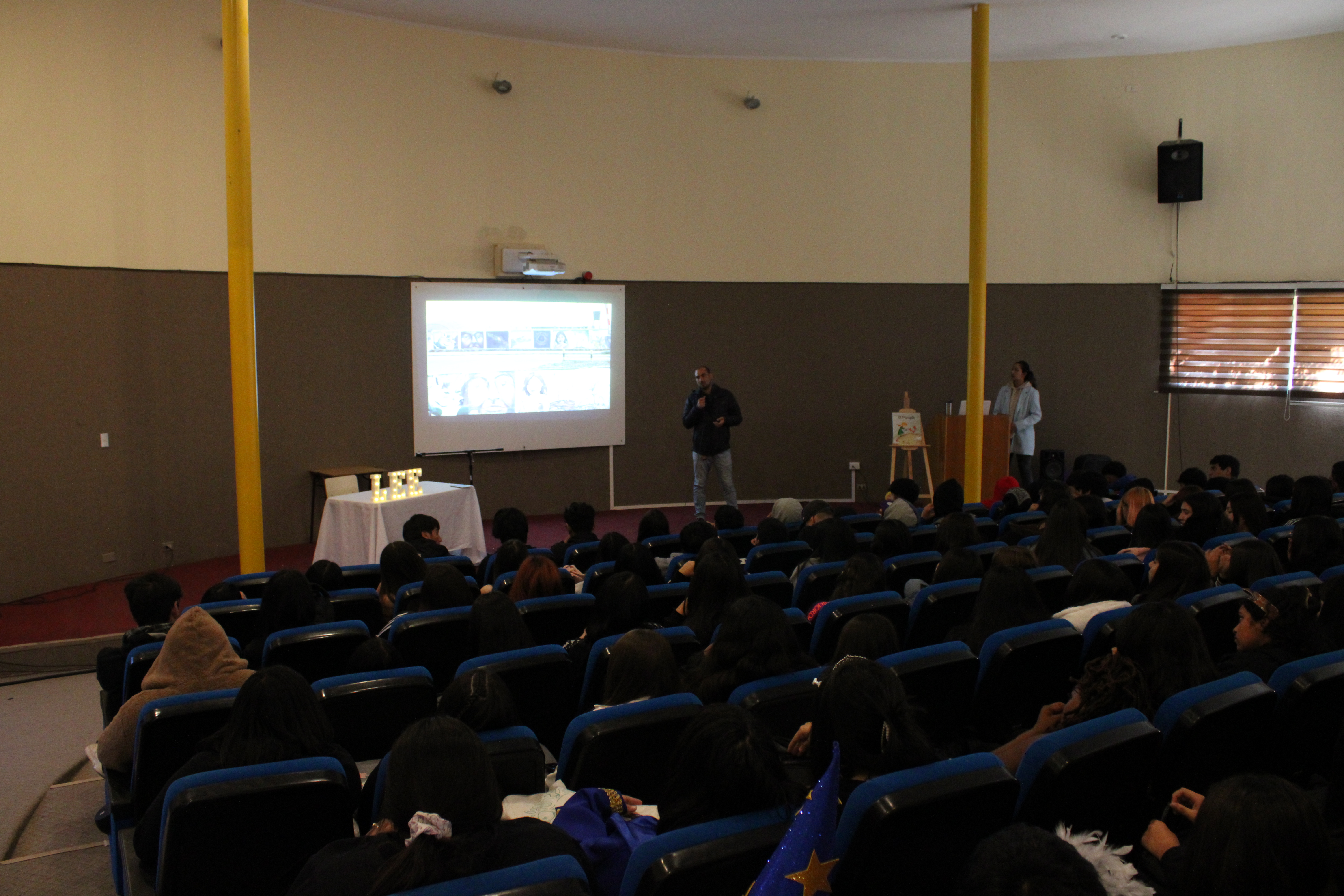 Charla dia del libro